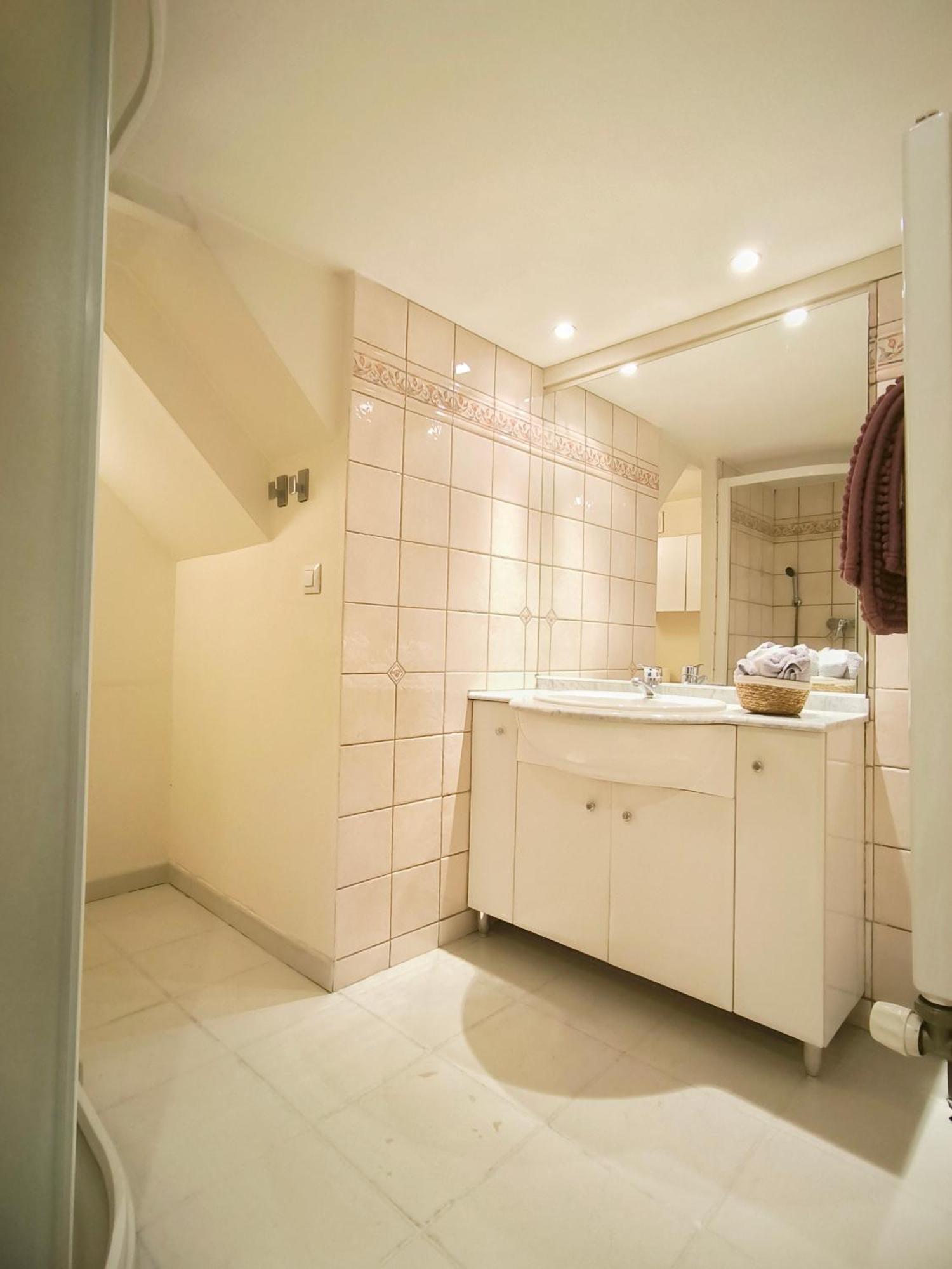 Superbe Appartement Avec Jardin Quart Mazarin 普罗旺斯地区艾克斯 外观 照片